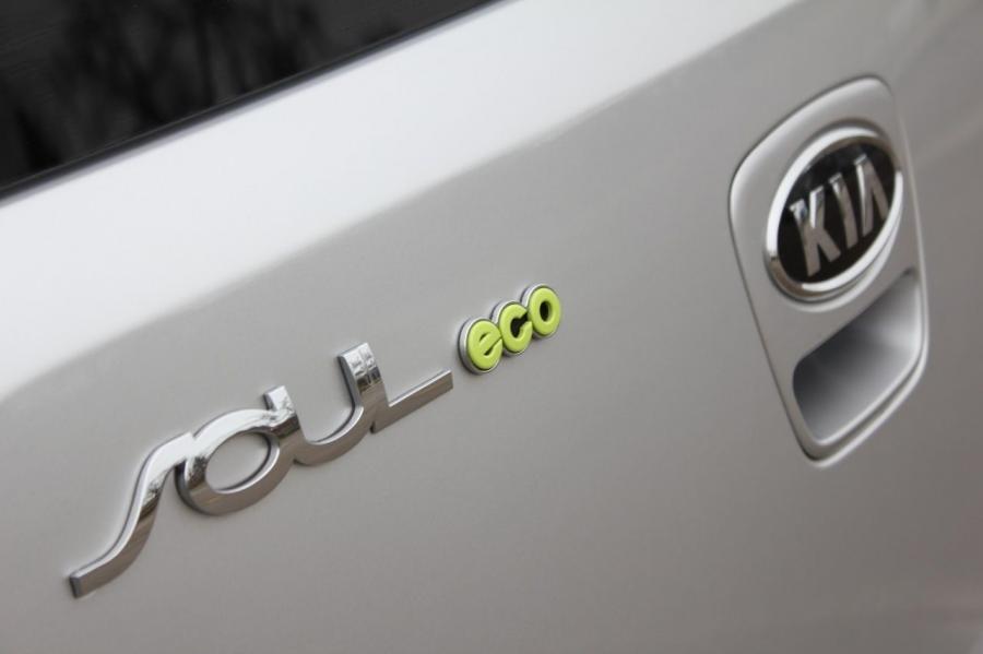  Kia Soul Base 1.6L Eco 2012 года  (фото 39 из 50)